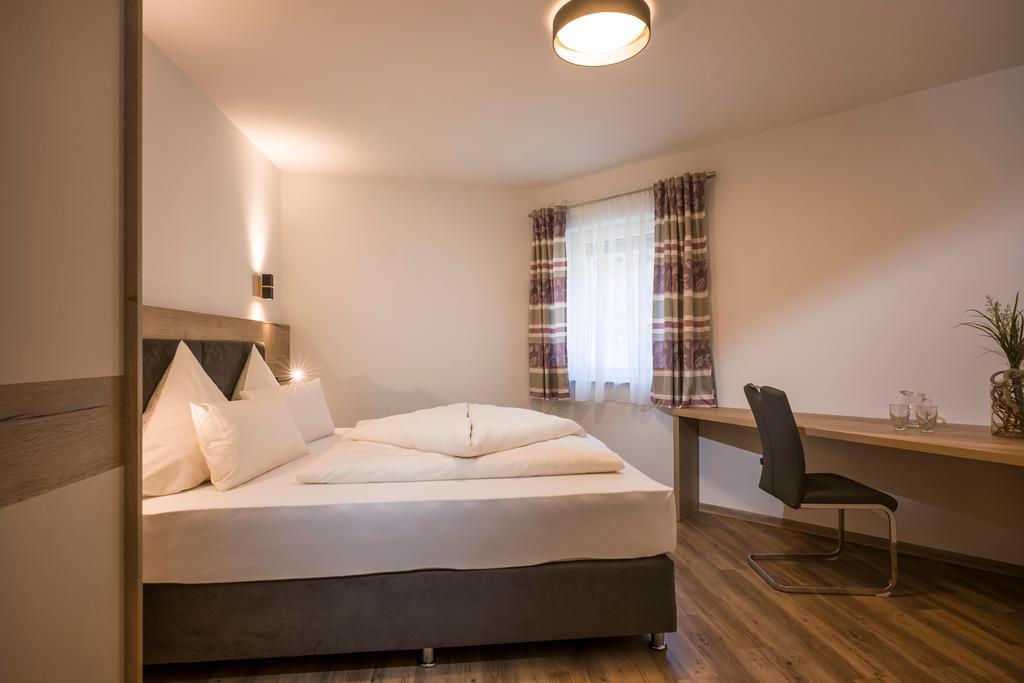 Aparthotel Alptirol カルテンバッハ エクステリア 写真