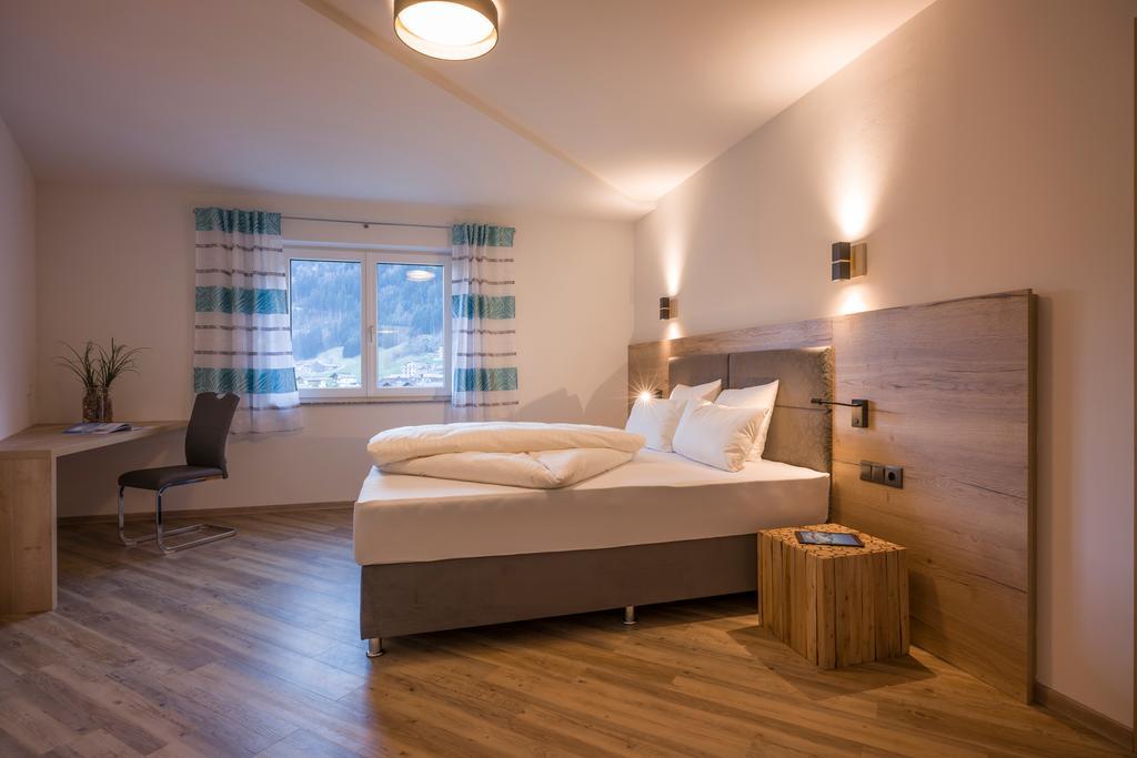 Aparthotel Alptirol カルテンバッハ エクステリア 写真