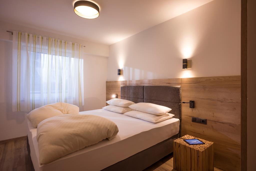 Aparthotel Alptirol カルテンバッハ エクステリア 写真