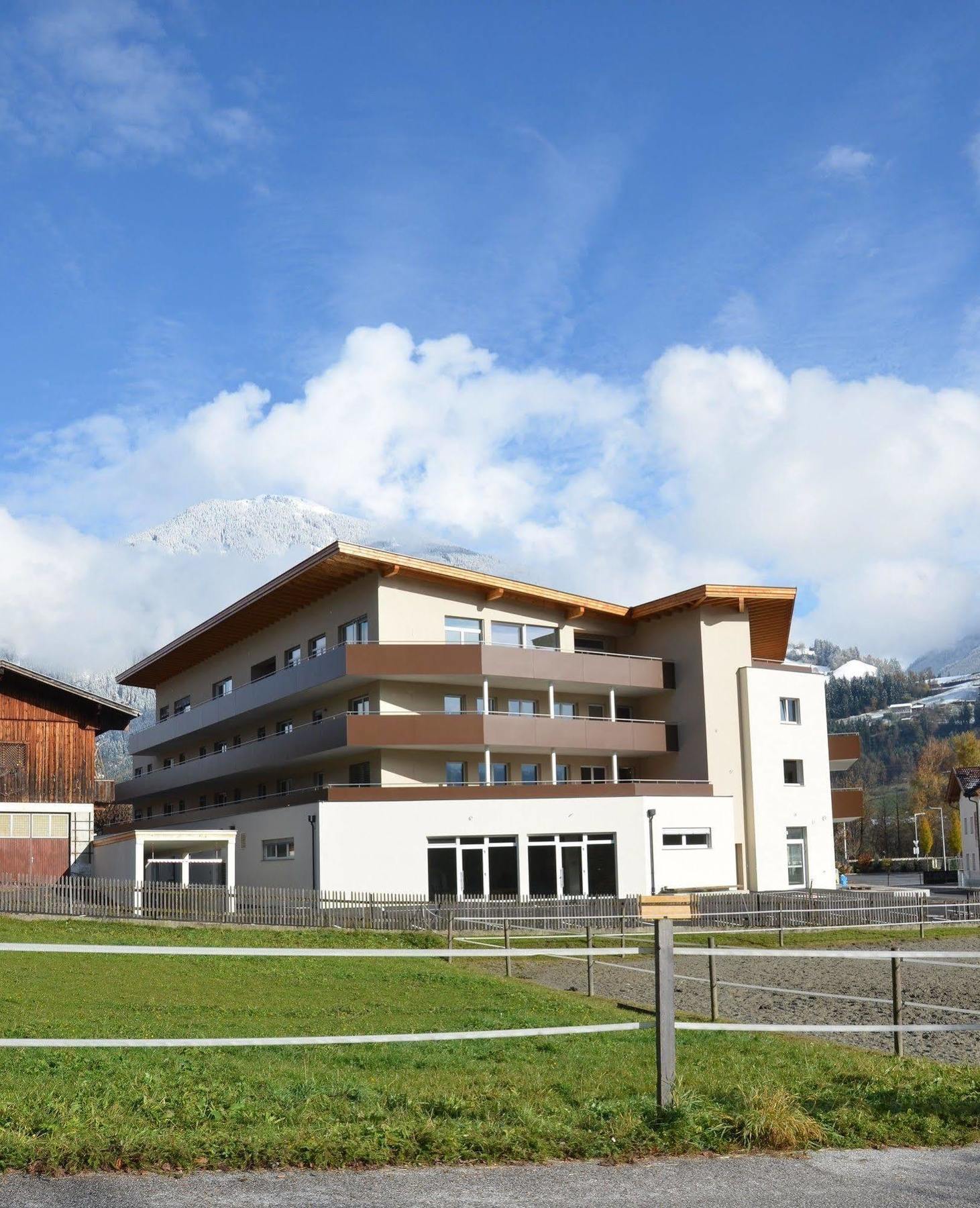 Aparthotel Alptirol カルテンバッハ エクステリア 写真
